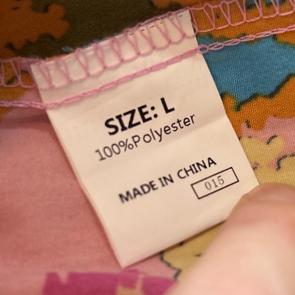 Jenny B  Ruffle Sleeve top - Picture 5 of 5